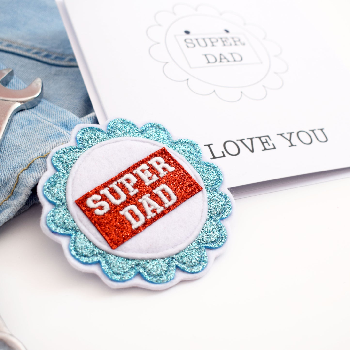 Super Dad Father's Day Badge and Card