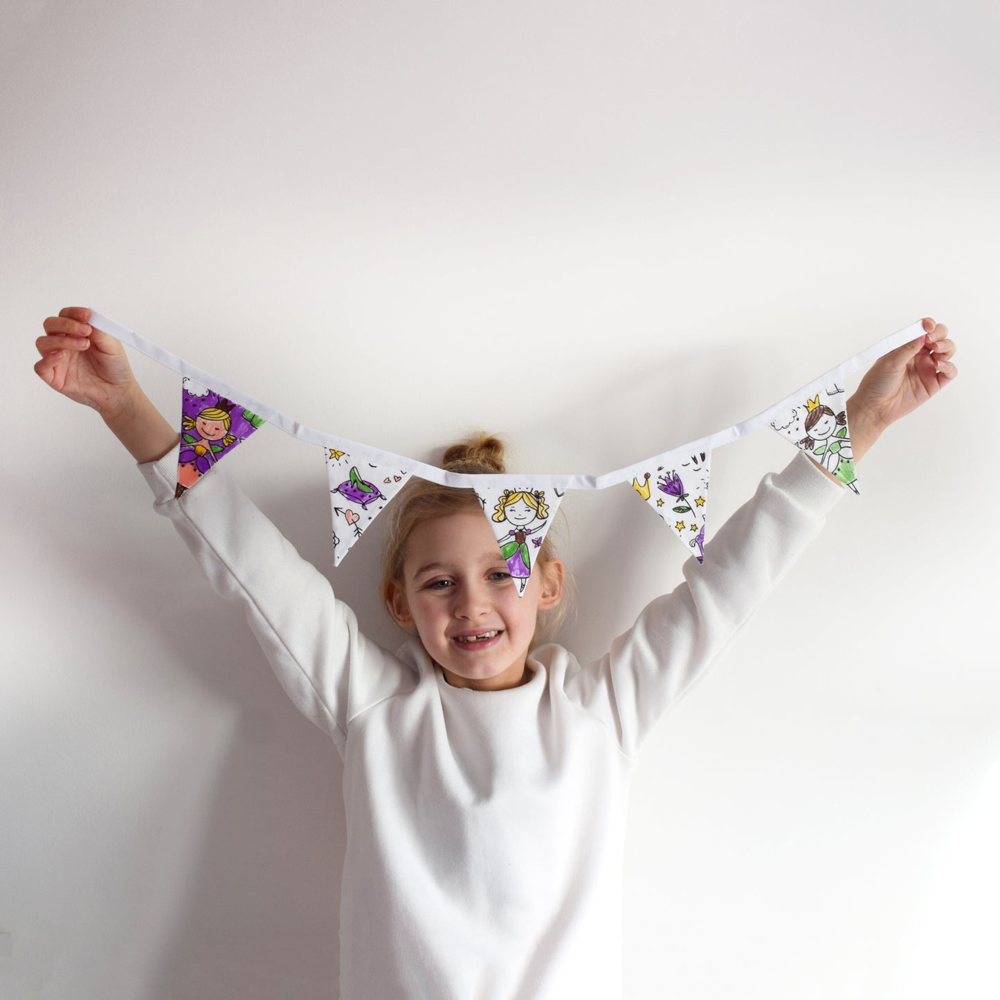 Small Fairy Washable Colouring Bunting Kit