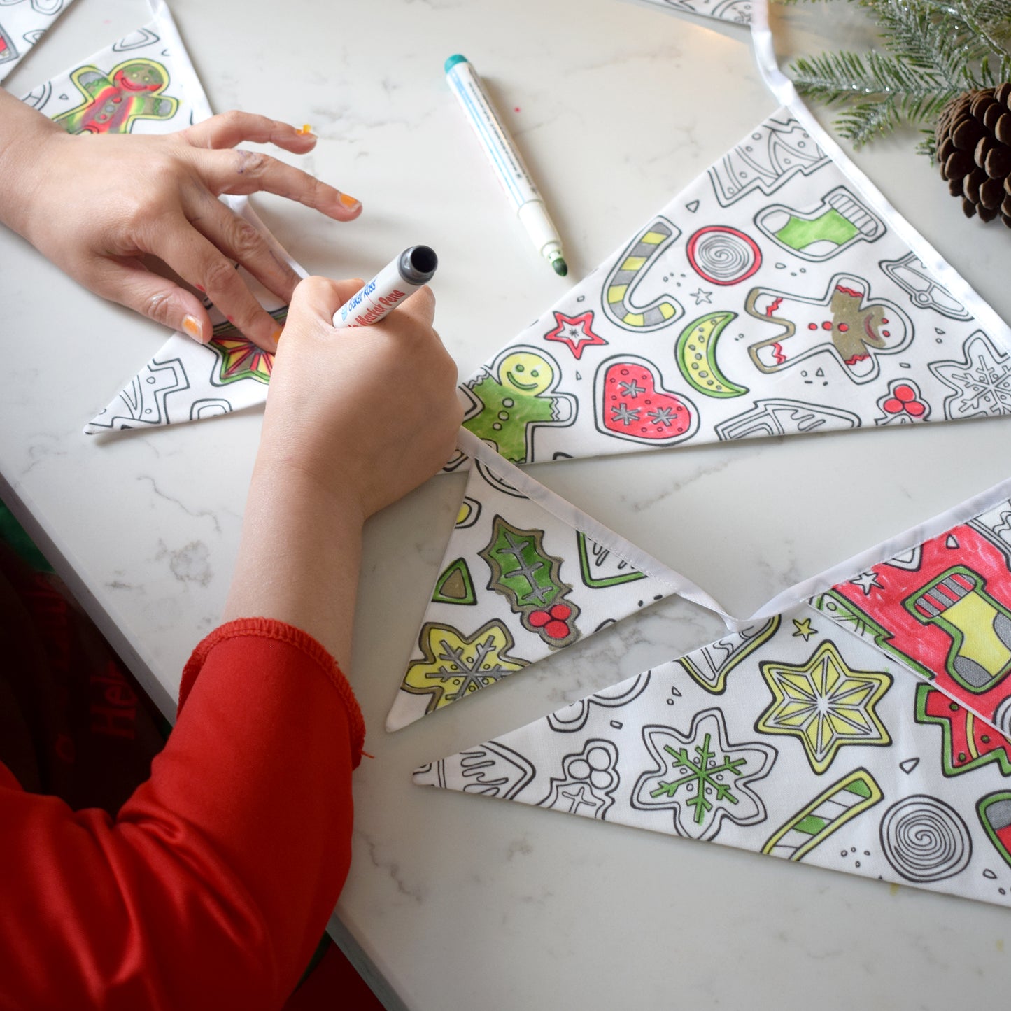 Christmas Colour in Bunting Kit